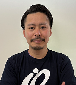 前田　流志